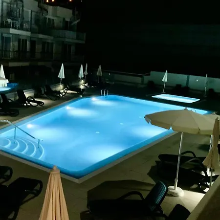 La Arena Puerto Santiago *