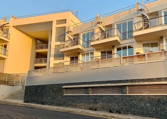 La Arena Puerto Santiago 圣地亚哥港