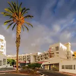 La Arena Puerto Santiago 公寓 *