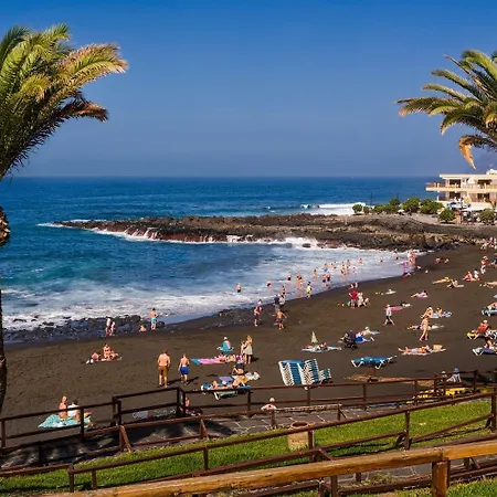 La Arena Puerto Santiago *